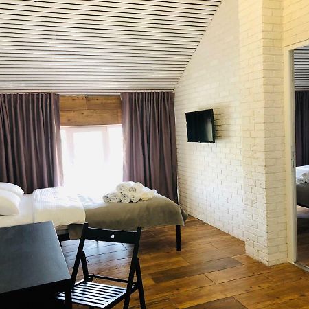 Captain Hotel Zatoka Bagian luar foto
