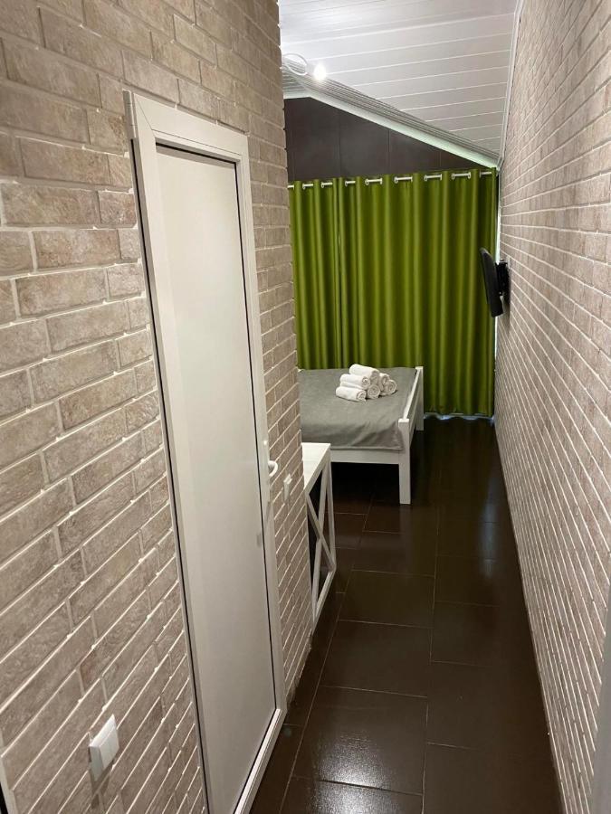 Captain Hotel Zatoka Bagian luar foto
