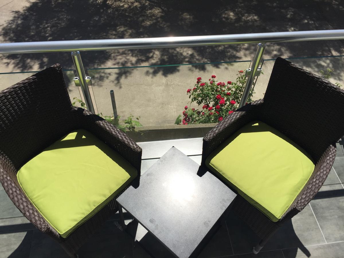 Captain Hotel Zatoka Bagian luar foto
